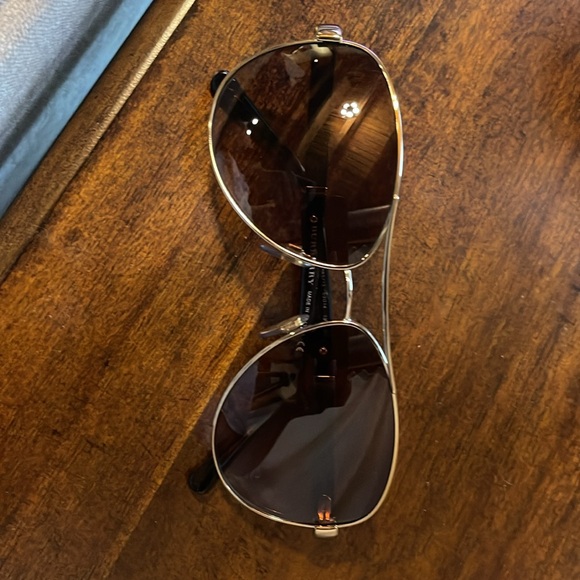 Burberry- Gold Aviator Sunglasses - Picture 2 of 8